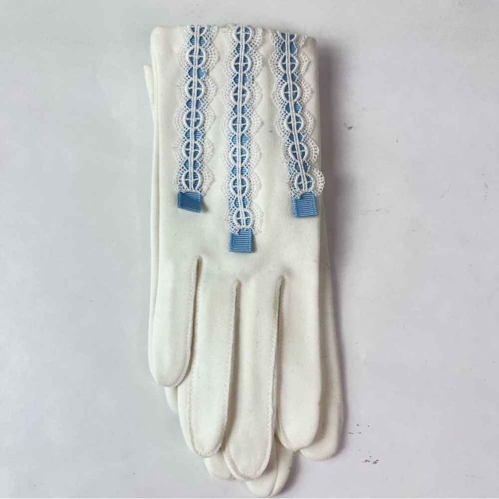 Hansen Vintage Elegant 100% Cotton White Gloves with Blue Lace Trim Size 6 NWT
